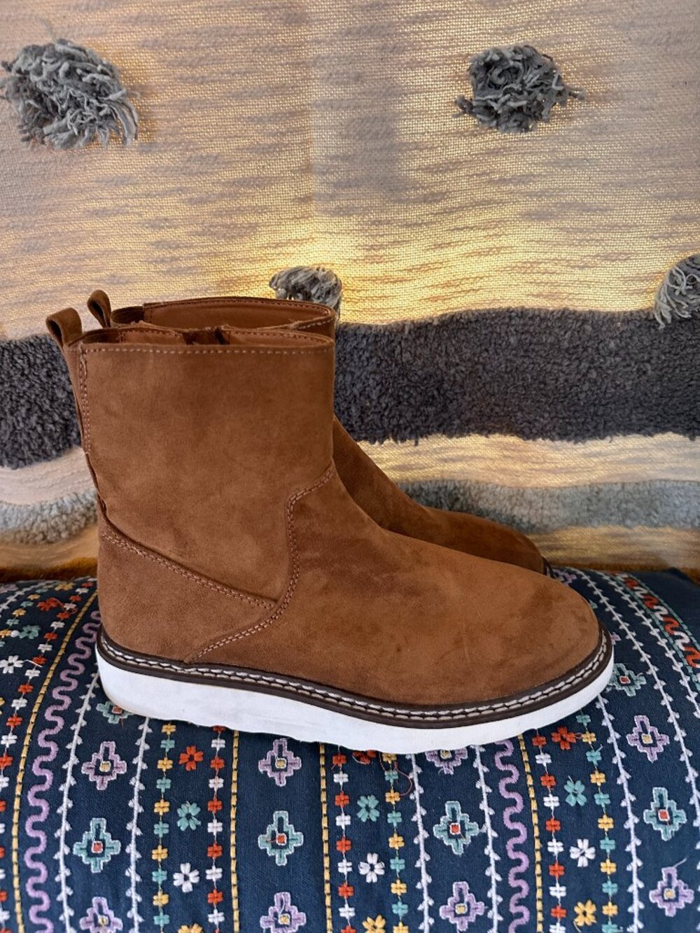 Universal Thread Women's Chestnut Brown Callah Pull-On Boots Size 8